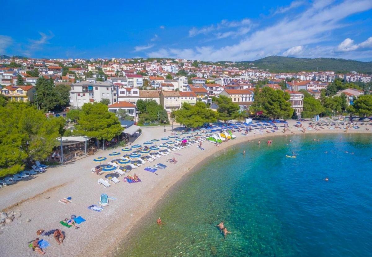 Apartments Crikvenica Megan 1 Экстерьер фото
